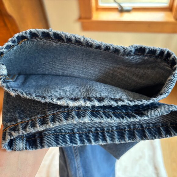 Levi's Men's 550 Relaxed Fit 34 x 34 Denim Jeans - Picture 13 of 16